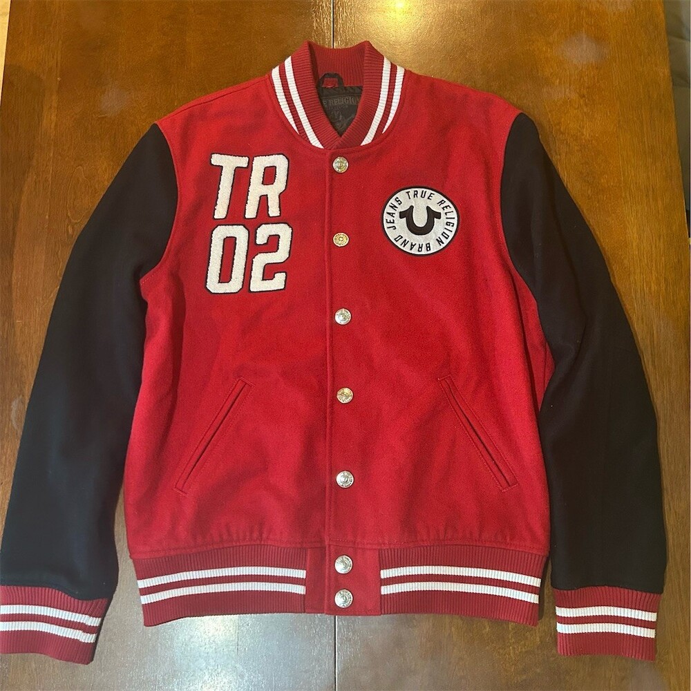 True Religion Varsity Jacket Mens L Red Black Snap Front Logo Patch